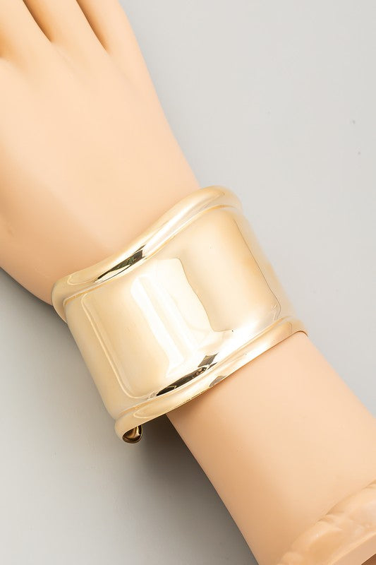 Wavy Metallic Wide Cuff Bracelet