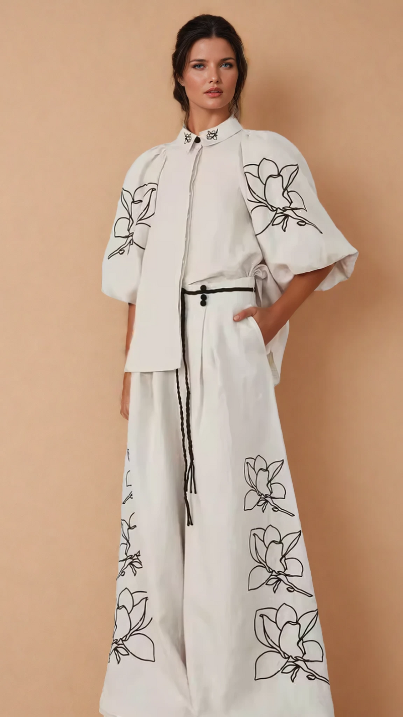 Sue Embroidered Beige Top