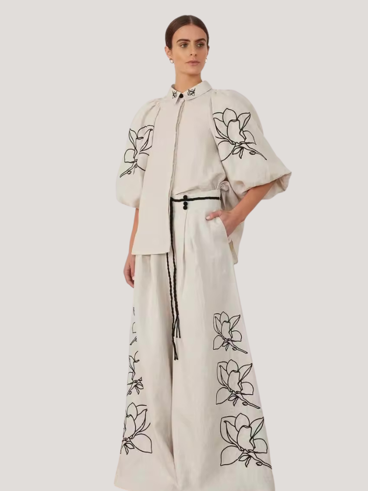 Sue Embroidered Beige Pants