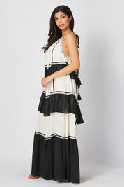 Lea Flowy Maxi Dress - Black & White