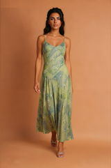 Fresh Elegant Expansion Dress