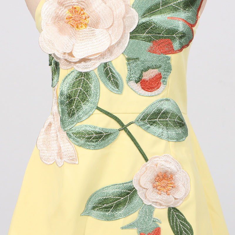 Three Dimensional Floral Sleeveless Tube Dress