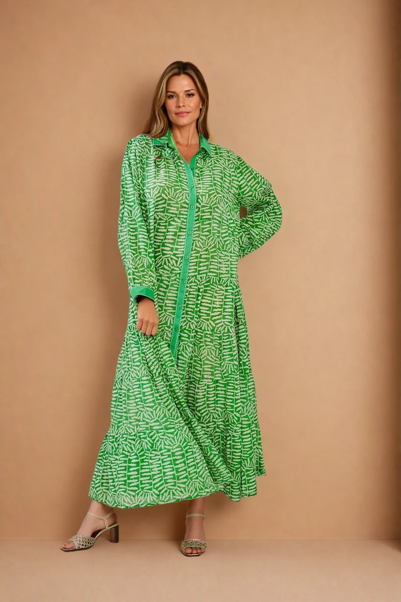 YYCT225-1085_2024_-VERT-11_LE_auto_x4_613629a7-6ff8-41b8-8965-105285eba0de-Felipa-Studio_Caramel.png