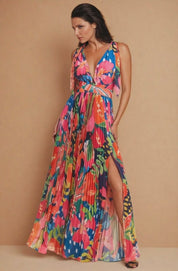 Adri Tropics Pleated Maxi