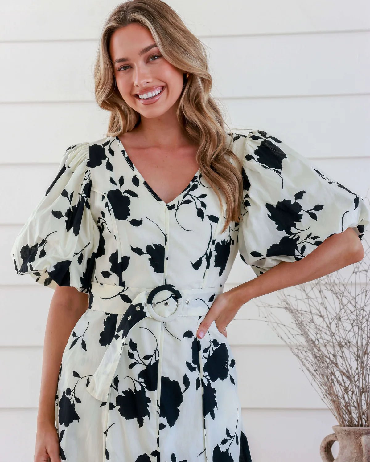 White & Black Floral V Neck Puffy Sleeve Dress - NIXII Clothing